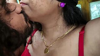 Blindfolded Stepsis in Saree Gets Tied Up for Hot BDSM Kiss!