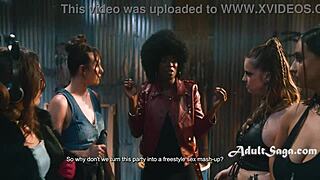 wait, hailey rose, lulu chu and penny barber kissing in hot lesbian group? 🔥👩‍❤️‍👩