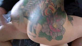 can guys and girls just be friends with this big ass tatted babe?