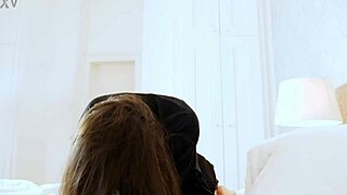 Who's fucking tiny milf lilu moon harder homemade tape?