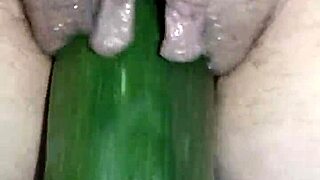 Ever seen a curvy Spanish milf squirt her big pussy outdoors?