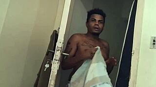 fui RESTAURAR no quarto da PRIMA acabei FODENDO ela GOZANDO dentro video no RED