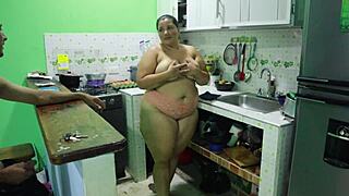 uhh follando hermana de mi novia en la cocina... big cock bareback missionary kitchen pounding