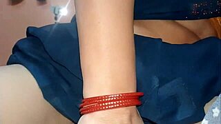 Indian babe's fat ass bounces wildly on stepbro's thick dick