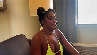 I'm cheating on my boyfriend, phone in hand, while his best friend creampies my ebony ass