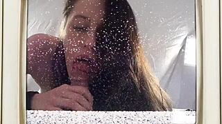 Helpless hottie Minnie Rose blasted backstage 😩🔥 deepthroat pov!