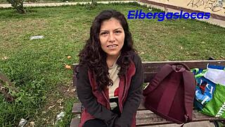 ¡Contraté A Mi Mejor Amiga Para Fotos Pero La Follé Duro En Dormitorio!