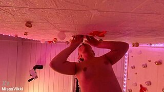 hey misssvikki suck this dick through sheer gloryhole