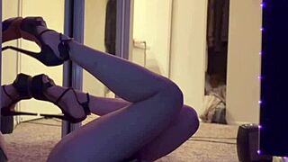 Italian Big Tits MILF Artemisia Love Teases in Shorts with Smoking Fetish Body Show
