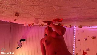 hey misssvikki suck this dick through sheer gloryhole