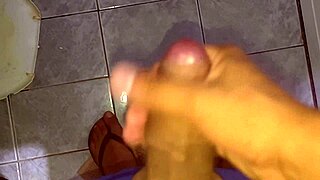 intense pleasure watching amateur mature husband closeup handjob cumshot