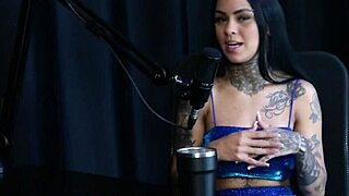started at a club with weird fetish she loves dominating already suffered and she's bisexual - evelyn buarque sheer red