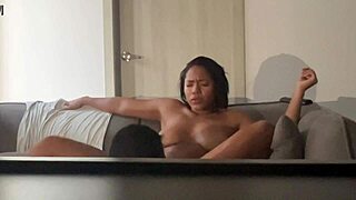 Amateur Couple Triggers Explosive Pussy Eating Orgasm Nysdel