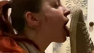 i cant stopp watching this european submissive masturbate pussy with dirty shoe til she cums hard