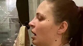i cant stopp watching this european submissive masturbate pussy with dirty shoe til she cums hard