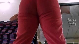Hey bbw ebony crushing gym squats with that fat ass 🍑💦