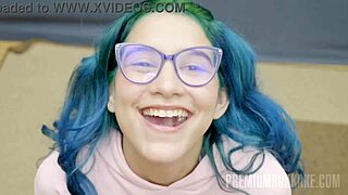hey wanna see min galilea gulp down bukkake loads after blowbang?