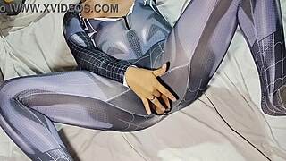 Cosplay masturbacion video casero with big pussy