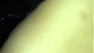 Bokep indonesia di ajak istri orang kerumahnya lagi pengen ngentot kontol berondong