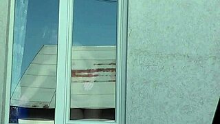 Nude milf neighbor washes windows while taxi driver watches