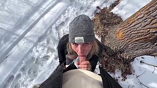 Freaky couple loves to fuck outdoors