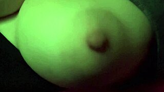Italian big tits milf artemisia love making her juicy boobs bounce