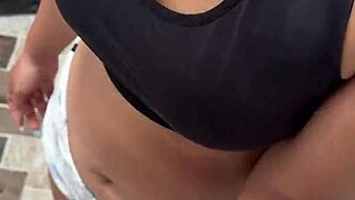 vecina puedes lavar mi ropa porafvor te pagare