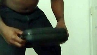 Shaving Her Pussy Before Masturbating In Jeans For You