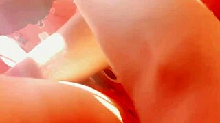madrastra jovencita gives her hijastro a hot blowjob on the bus