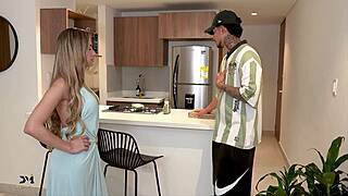 Hot blonde pays pizza delivery guy with her pussy - danner mendez & ambar prada