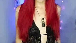 Brindemos por esas primas lejanas a las que les gusta complacer y jugar por el culo