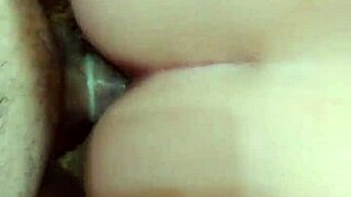 Milf asked to remove the condom and fill her pussy with sperm