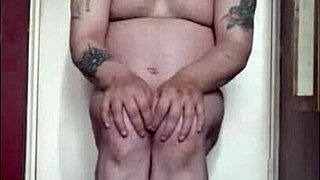 bisexual guy swallows without shame