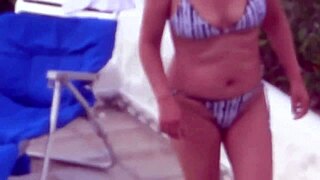 On the beach i lick my stepmoms pussy we masturbate before anal sex
