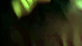 castigo a la gordita nerd frente el espejo hasta vernirme en su cara