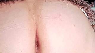 mature horny gaper on all fours flaunting her fabulously phat fanny flaps