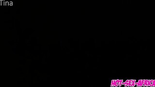 Une bite africaine pouces pilonn�e et �jacul�e sur ma chatte blonde