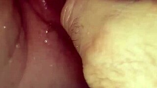 Hej, min kone sprøjter som en gal herovre, du må se dette vilde rod nu