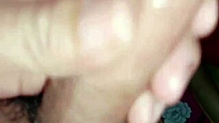 मैं मोन्स्टर कॉक से गंदी होने का मजा लेती हूं। यह इंडियन हाउसवाइफ रफ रैंच एक्शन चाहती है।