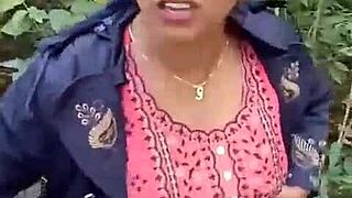 जंगल में मंगल, अपनी स्टेपसिस को हार्ड बांग करके अपनी चूत को लाल कर दी