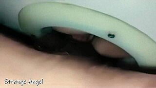 Eu sou obcecado por essa ação gay no gloryhole com anal de perto.