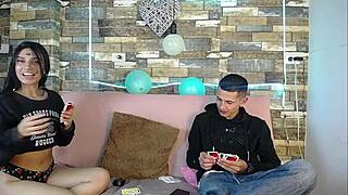 Красивата Меган залага с духане и я чукат здраво Меган006 тийнейджърка18