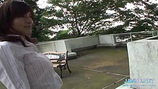 Pernah Cuba Seks Luar Segar Macam Gadis Asia Cantik Ni?