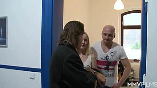 Solo Preparándome para Esta Entrevista, Me Pone Toda Nerviosa, ¿Sabes!