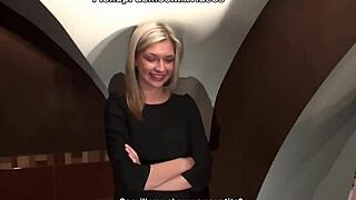 blondynka w pończochach, dostaje w toalecie, chcesz zobaczyć więcej?