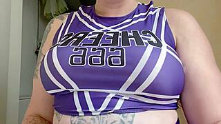 Clipe de Fetichismo de Humilhação com Dominação de Conversa Suja