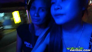 Tuktukpatrol Tam Otomatik Asyalı Orgazm Makinesi Büyük Memelere Boşalıyor