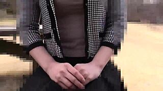 ママチャリ - 篠崎ひなこの揺れる巨乳と曲線美ヒップ 1