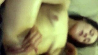 Naivní zlodějka potrestána tvrdým šukáním na CCTV