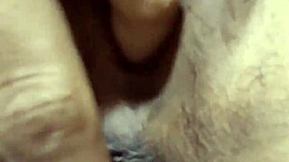 gadis Indonesia, kenapa godain dengan jari di pussy ketat 2025? gadis Indonesia jari pussy ketat.